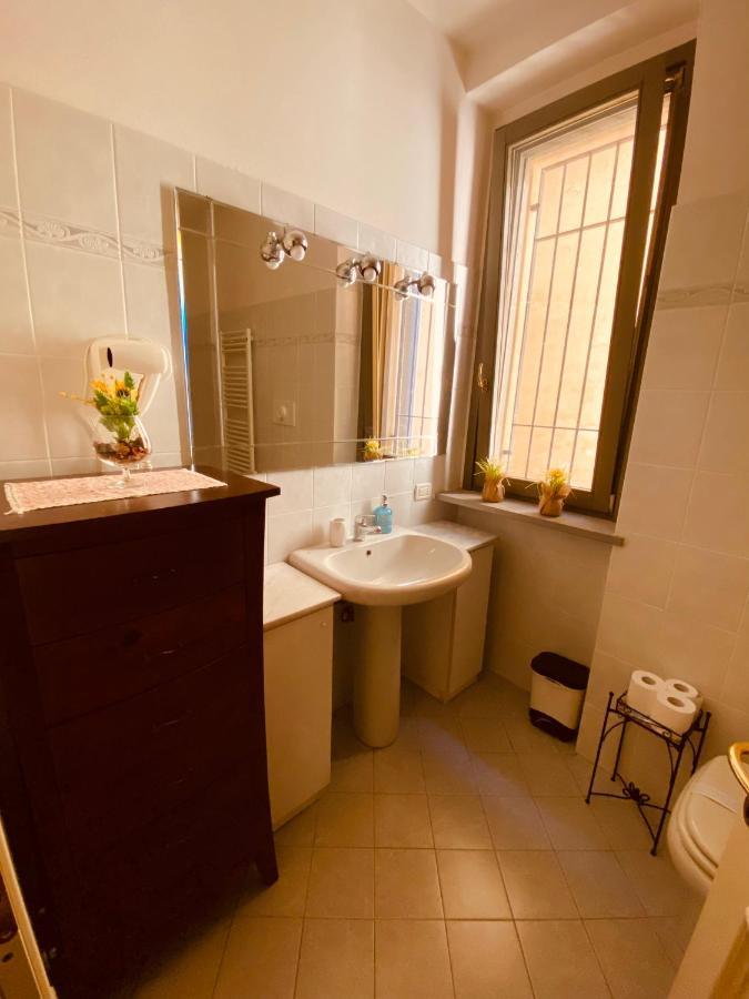 Amici Miei Rooms Cremona Exterior photo